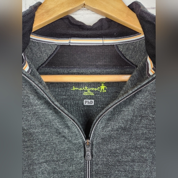 Smartwool Phd Gray and Black Quarter-Zip Pullover - Picture 4 of 6